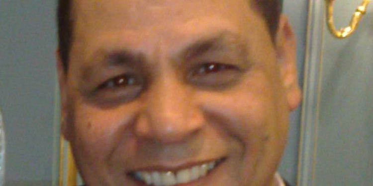 إلى الجنَّات يهفو / الشاعر حمدي الطحان