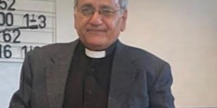 دهشةٌ / الشاعر القس جوزيف إيليا