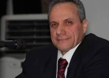 الشعر وهج / الشاعر أحمد العبسي