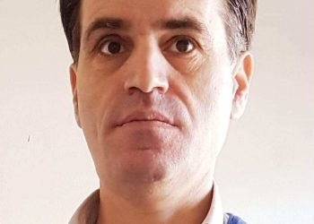 غانم الخوري :موهبة شعر وتشكيل